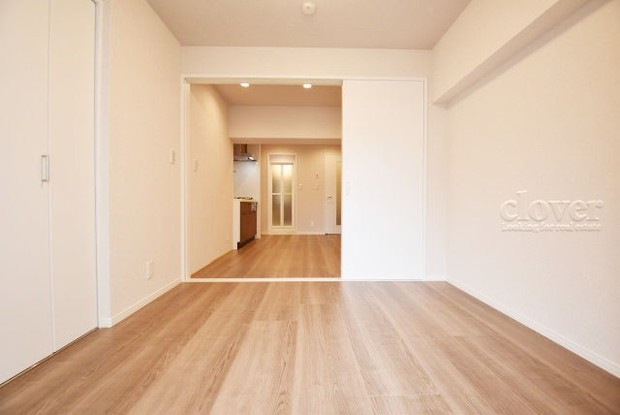 apartment 東京都渋谷区神宮前４丁目11-6　表参道千代田ビル7F