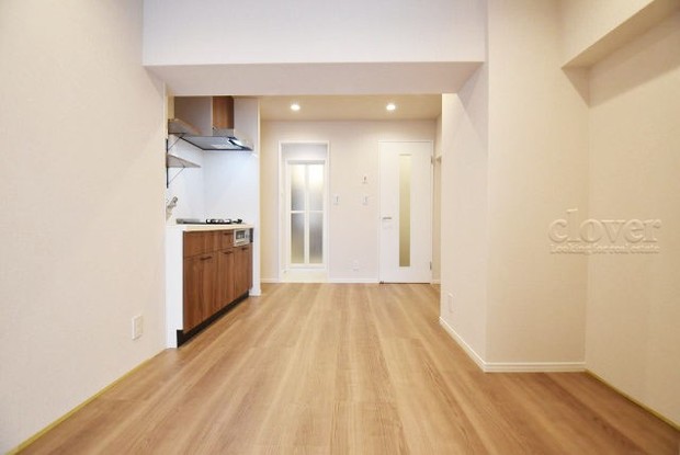 apartment 東京都渋谷区神宮前４丁目11-6　表参道千代田ビル7F