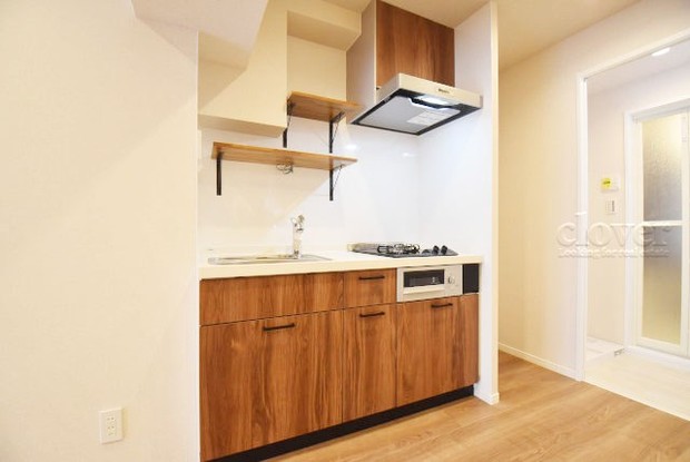 apartment 東京都渋谷区神宮前４丁目11-6　表参道千代田ビル7F