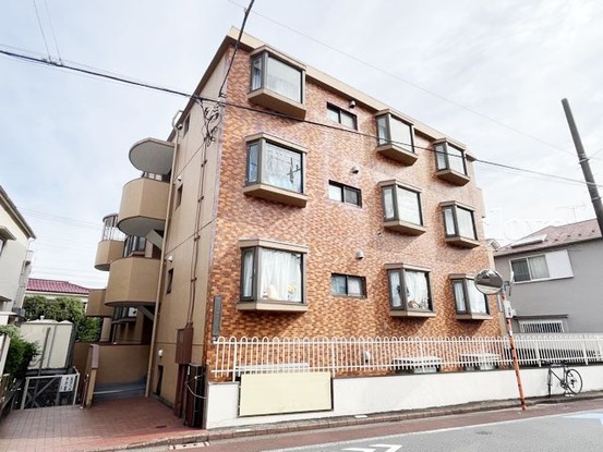 apartment 東京都渋谷区神宮前４丁目11-6　表参道千代田ビル7F