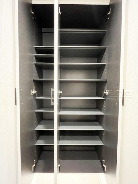 apartment 東京都渋谷区神宮前４丁目11-6　表参道千代田ビル7F