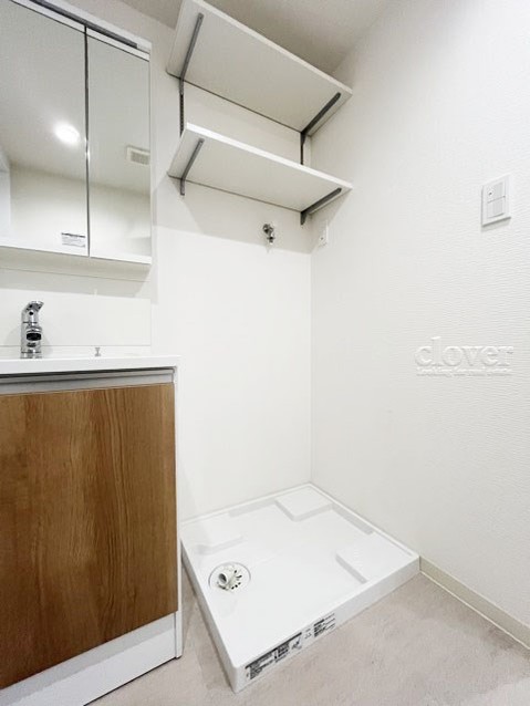 apartment 東京都渋谷区神宮前４丁目11-6　表参道千代田ビル7F