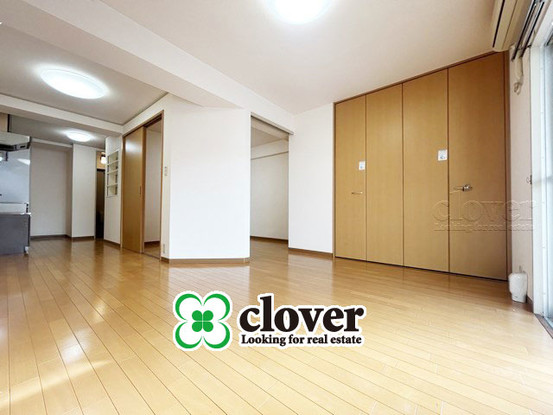 apartment 東京都渋谷区神宮前４丁目11-6　表参道千代田ビル7F