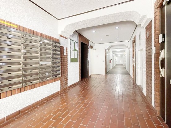 apartment 東京都渋谷区神宮前４丁目11-6　表参道千代田ビル7F