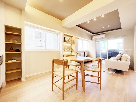 apartment 東京都渋谷区神宮前４丁目11-6　表参道千代田ビル7F