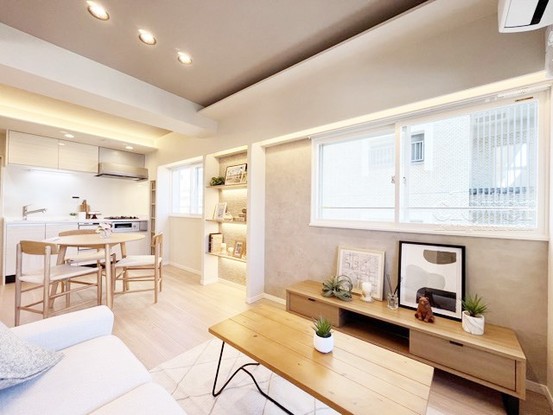 apartment 東京都渋谷区神宮前４丁目11-6　表参道千代田ビル7F