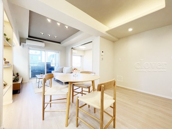 apartment 東京都渋谷区神宮前４丁目11-6　表参道千代田ビル7F