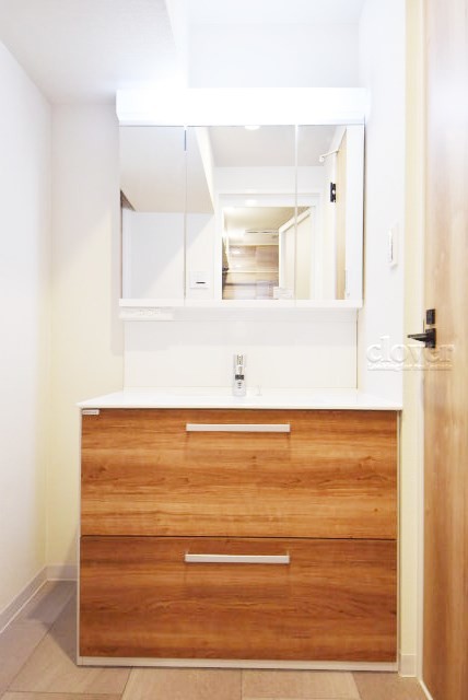 apartment 東京都渋谷区神宮前４丁目11-6　表参道千代田ビル7F