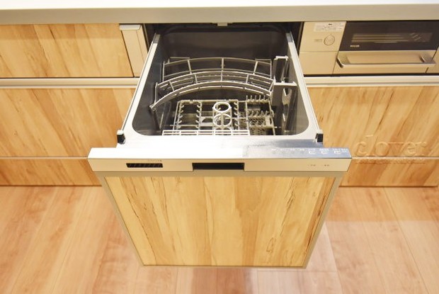 apartment 東京都渋谷区神宮前４丁目11-6　表参道千代田ビル7F