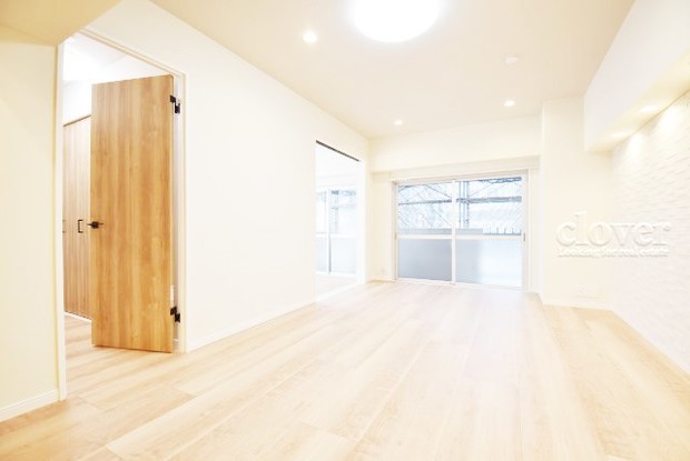 apartment 東京都渋谷区神宮前４丁目11-6　表参道千代田ビル7F