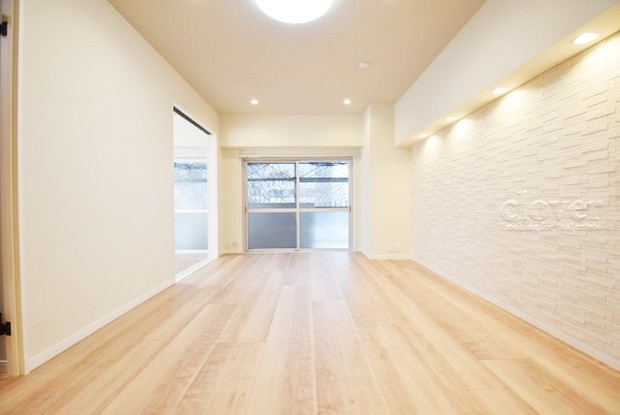 apartment 東京都渋谷区神宮前４丁目11-6　表参道千代田ビル7F