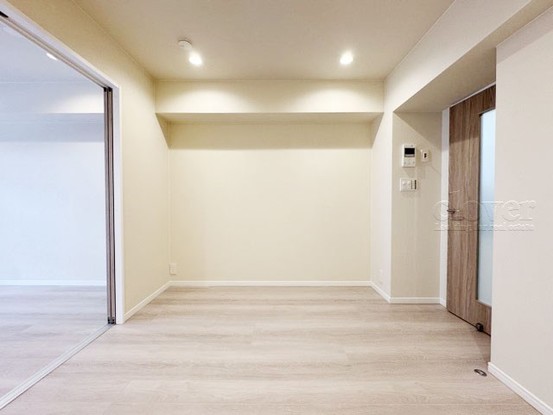 apartment 東京都渋谷区神宮前４丁目11-6　表参道千代田ビル7F