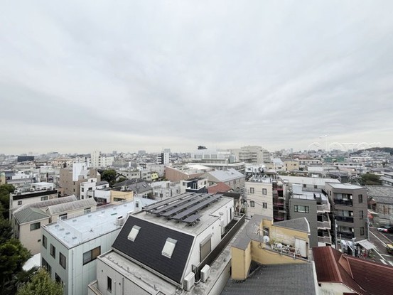 apartment 東京都渋谷区神宮前４丁目11-6　表参道千代田ビル7F