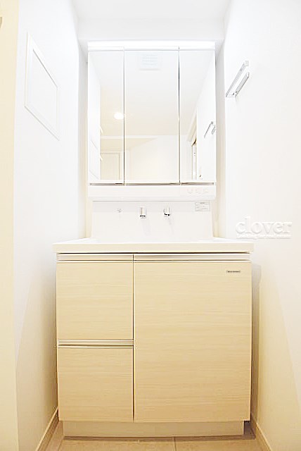 apartment 東京都渋谷区神宮前４丁目11-6　表参道千代田ビル7F