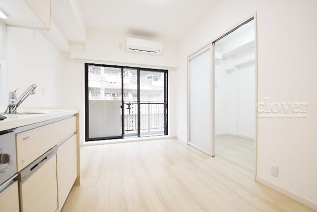 apartment 東京都渋谷区神宮前４丁目11-6　表参道千代田ビル7F