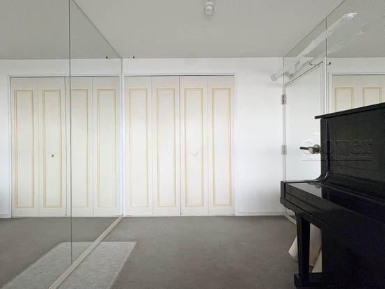 apartment 東京都渋谷区神宮前４丁目11-6　表参道千代田ビル7F