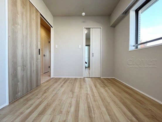 apartment 東京都渋谷区神宮前４丁目11-6　表参道千代田ビル7F