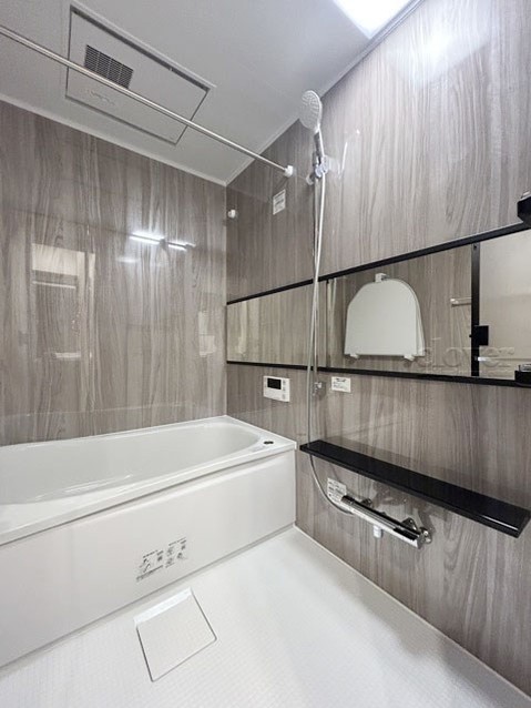 apartment 東京都渋谷区神宮前４丁目11-6　表参道千代田ビル7F