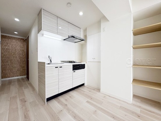 apartment 東京都渋谷区神宮前４丁目11-6　表参道千代田ビル7F