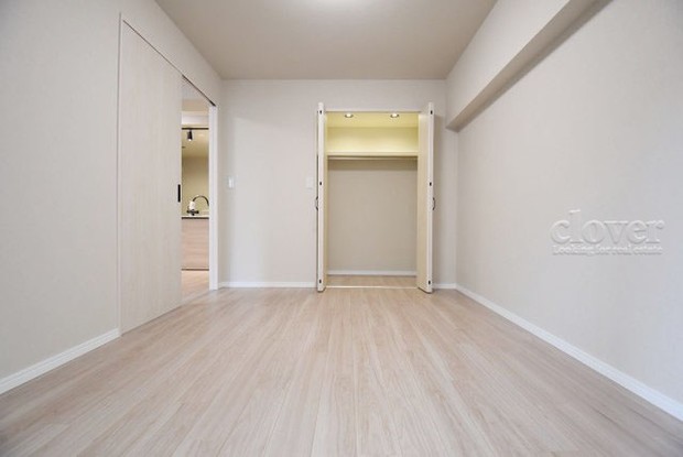 apartment 東京都渋谷区神宮前４丁目11-6　表参道千代田ビル7F