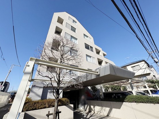 apartment 東京都渋谷区神宮前４丁目11-6　表参道千代田ビル7F