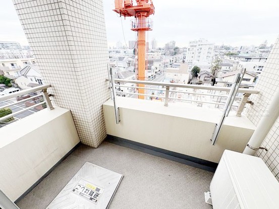 apartment 東京都渋谷区神宮前４丁目11-6　表参道千代田ビル7F