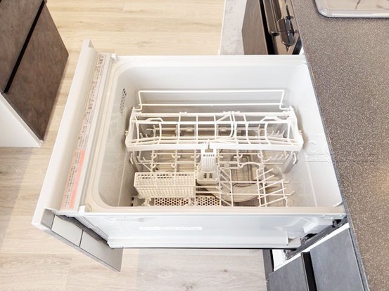 apartment 東京都渋谷区神宮前４丁目11-6　表参道千代田ビル7F