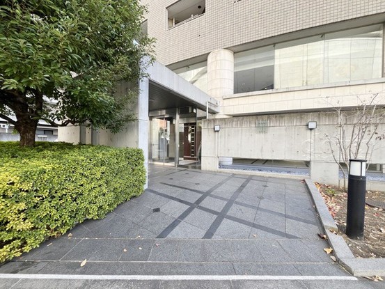 apartment 東京都渋谷区神宮前４丁目11-6　プレファス表参道7F