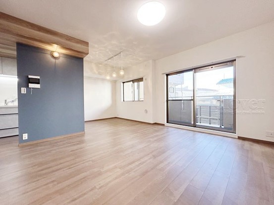 apartment 東京都渋谷区神宮前４丁目11-6　表参道千代田ビル7F