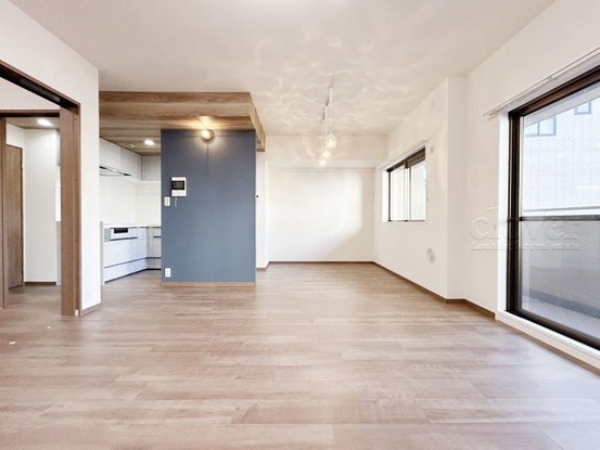 apartment 東京都渋谷区神宮前４丁目11-6　表参道千代田ビル7F