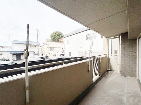 apartment 東京都渋谷区神宮前４丁目11-6　表参道千代田ビル7F