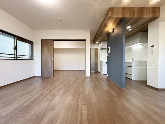 apartment 東京都渋谷区神宮前４丁目11-6　表参道千代田ビル7F