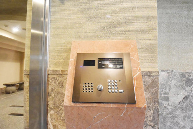 apartment 東京都渋谷区神宮前４丁目11-6　表参道千代田ビル7F