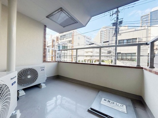 apartment 東京都渋谷区神宮前４丁目11-6　表参道千代田ビル7F