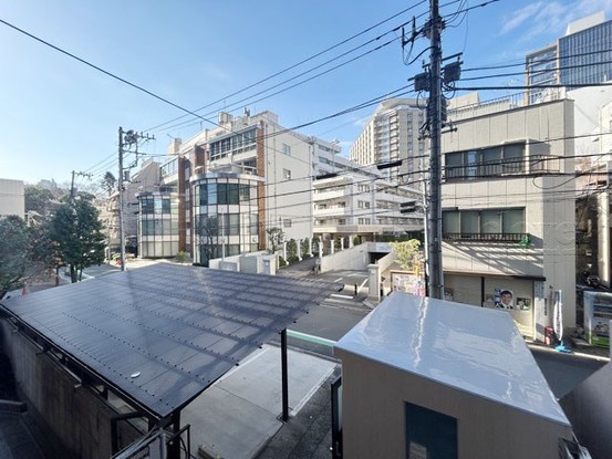 apartment 東京都渋谷区神宮前４丁目11-6　表参道千代田ビル7F