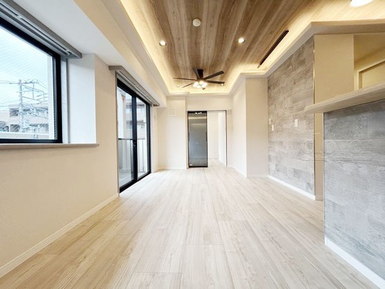 apartment 東京都渋谷区神宮前４丁目11-6　表参道千代田ビル7F