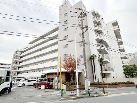 apartment 東京都渋谷区神宮前４丁目11-6　表参道千代田ビル7F