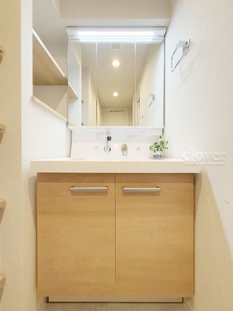 apartment 東京都渋谷区神宮前４丁目11-6　プレファス表参道7F