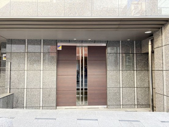 apartment 東京都渋谷区神宮前４丁目11-6　表参道千代田ビル7F