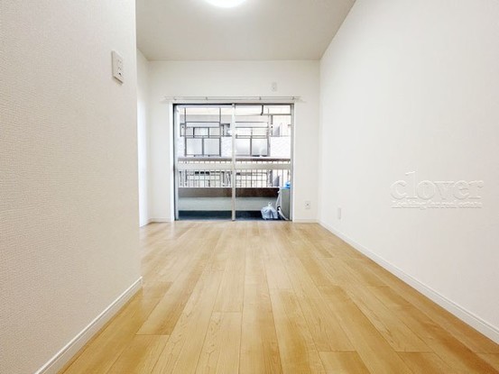 apartment 東京都渋谷区神宮前４丁目11-6　プレファス表参道7F