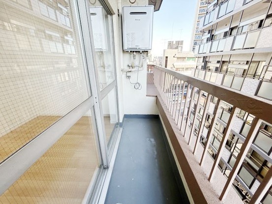 apartment 東京都渋谷区神宮前４丁目11-6　プレファス表参道7F