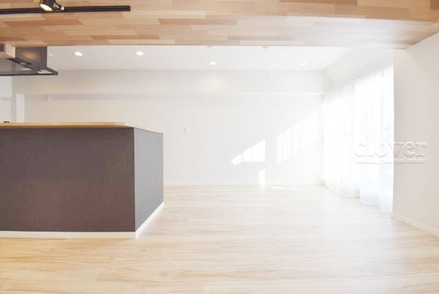 apartment 東京都渋谷区神宮前４丁目11-6　表参道千代田ビル7F