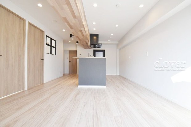 apartment 東京都渋谷区神宮前４丁目11-6　表参道千代田ビル7F