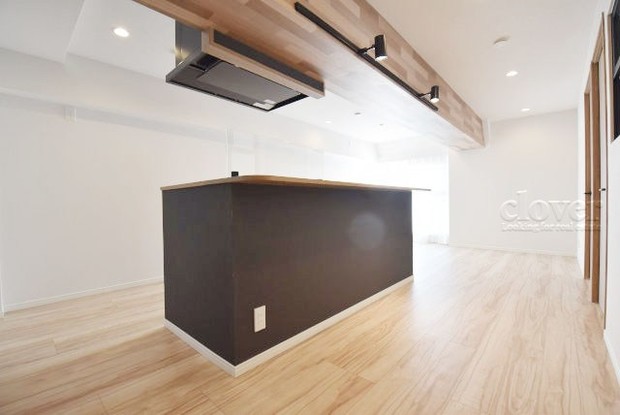 apartment 東京都渋谷区神宮前４丁目11-6　表参道千代田ビル7F