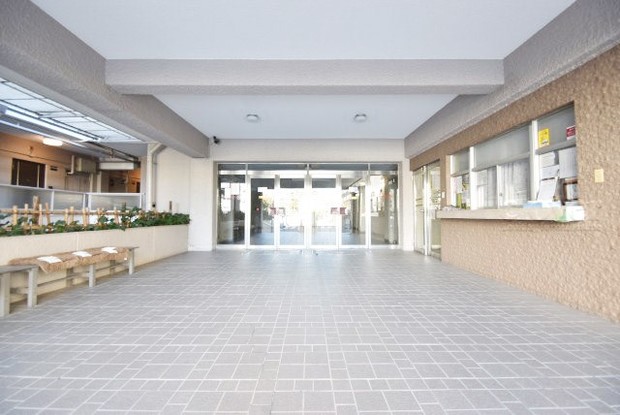 apartment 東京都渋谷区神宮前４丁目11-6　表参道千代田ビル7F