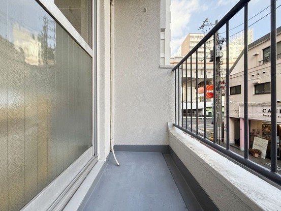 apartment 東京都渋谷区神宮前４丁目11-6　表参道千代田ビル7F