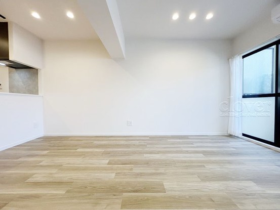 apartment 東京都渋谷区神宮前４丁目11-6　表参道千代田ビル7F