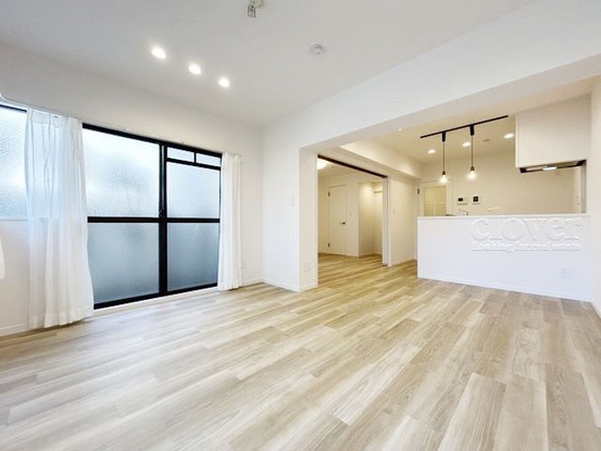 apartment 東京都渋谷区神宮前４丁目11-6　表参道千代田ビル7F