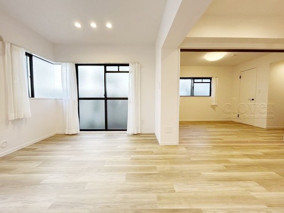 apartment 東京都渋谷区神宮前４丁目11-6　表参道千代田ビル7F