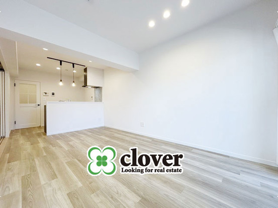 apartment 東京都渋谷区神宮前４丁目11-6　表参道千代田ビル7F